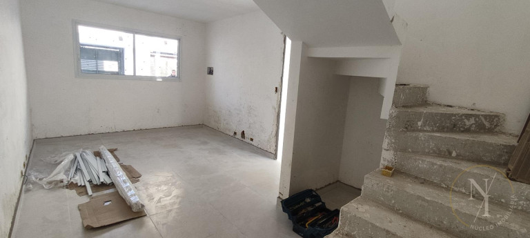 Imagem Casa com 3 Quartos à Venda, 194 m² em Jardim Dourado - Guarulhos