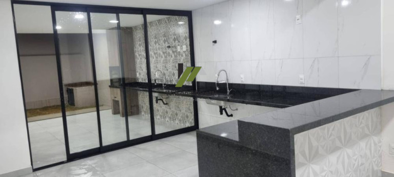 Imagem Casa com 3 Quartos à Venda, 163 m²