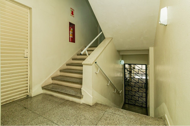 Imagem Apartamento com 2 Quartos à Venda, 58 m² em Vila Ipiranga - Porto Alegre Imagem Apartamento com 2 Quartos à Venda, 58 m² em Vila Ipiranga - Porto Alegre