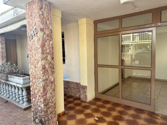 Imagem Casa com 2 Quartos para Alugar, 400 m² em Centro - Botucatu
