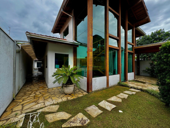 Imagem Sobrado com 3 Quartos à Venda, 202 m² em Jardim Terralão - Caraguatatuba Imagem Sobrado com 3 Quartos à Venda, 202 m² em Jardim Terralão - Caraguatatuba