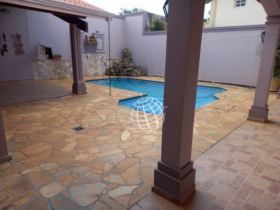 Imagem Casa com 3 Quartos à Venda, 343 m² em Jardim Itaperi - Atibaia Imagem Casa com 3 Quartos à Venda, 343 m² em Jardim Itaperi - Atibaia