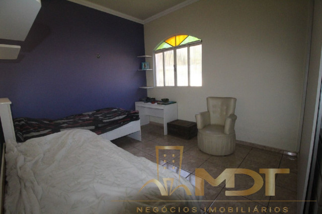 Imagem Casa com 3 Quartos à Venda, 140 m² em São João Batista (venda Nova) - Belo Horizonte Imagem Casa com 3 Quartos à Venda, 140 m² em São João Batista (venda Nova) - Belo Horizonte