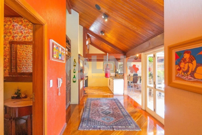 Imagem Imóvel com 4 Quartos à Venda, 413 m² em Bela Vista - Porto Alegre Imagem Imóvel com 4 Quartos à Venda, 413 m² em Bela Vista - Porto Alegre