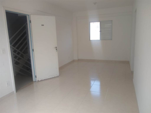 Kitnet à Venda, 43 m² em Voturua11 - São Vicente