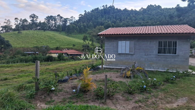 Imagem Imóvel com 4 Quartos à Venda, 72.260 m² em Centro - Joanópolis