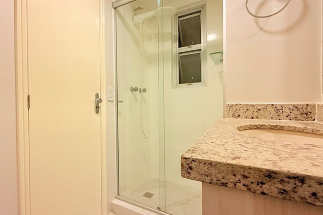Imagem Apartamento com 1 Quarto à Venda, 30 m² em Centro Histórico - Porto Alegre Imagem Apartamento com 1 Quarto à Venda, 30 m² em Centro Histórico - Porto Alegre