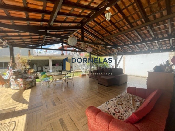 Imagem Casa com 3 Quartos à Venda, 250 m² em Guará I - Brasília Imagem Casa com 3 Quartos à Venda, 250 m² em Guará I - Brasília