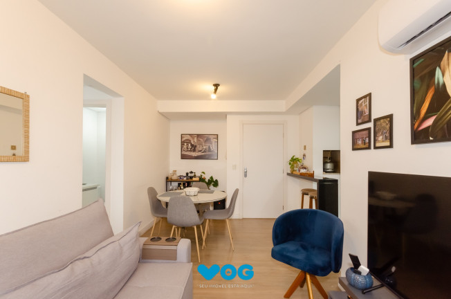 Imagem Imóvel com 3 Quartos à Venda, 65 m² em Petrópolis - Porto Alegre