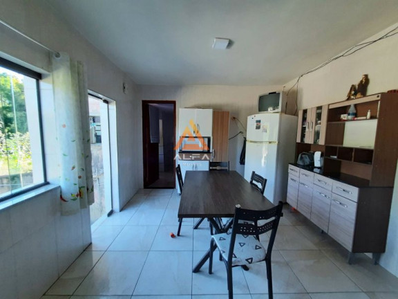 Imagem Casa com 3 Quartos à Venda, 238 m² Imagem Casa com 3 Quartos à Venda, 238 m²