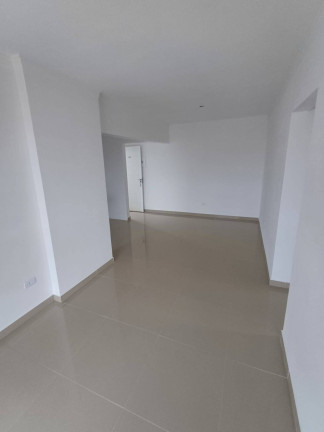 Imagem Apartamento com 2 Quartos à Venda, 71 m² em Mirim - Praia Grande