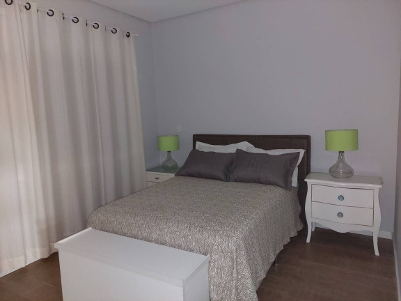 Imagem Casa com 4 Quartos à Venda, em Xangri-lá Imagem Casa com 4 Quartos à Venda, em Xangri-lá