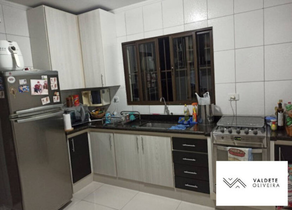 Imagem Casa com 2 Quartos à Venda,  em Vila Pinheiro - Jacareí
