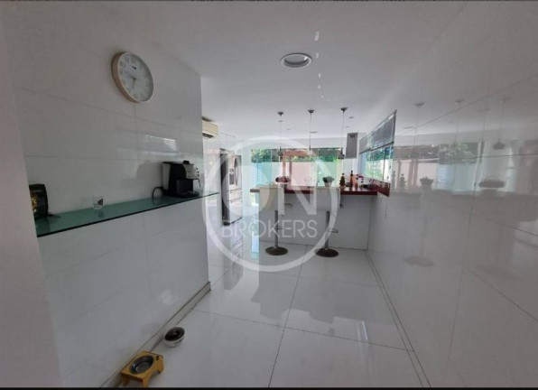 Imagem Casa com 4 Quartos à Venda, 390 m² em Vargem Grande - Rio De Janeiro Imagem Casa com 4 Quartos à Venda, 390 m² em Vargem Grande - Rio De Janeiro