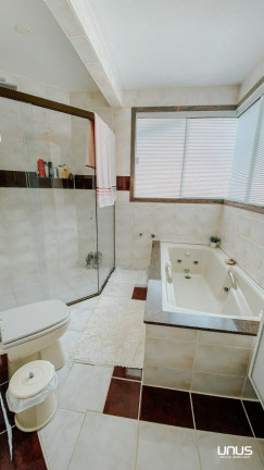Imagem Casa com 3 Quartos à Venda, 409 m² em Bom Abrigo - Florianópolis