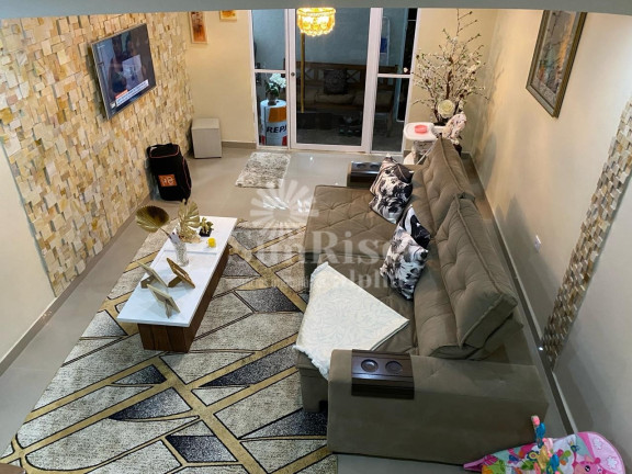 Imagem Casa com 3 Quartos à Venda, 300 m² em Jardim Roberto - Osasco Imagem Casa com 3 Quartos à Venda, 300 m² em Jardim Roberto - Osasco