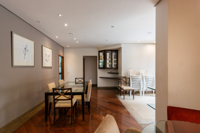 Imagem Imóvel com 3 Quartos à Venda, 195 m² em Moema - São Paulo Imagem Imóvel com 3 Quartos à Venda, 195 m² em Moema - São Paulo