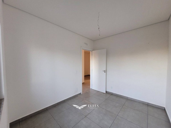 Imagem Sobrado com 3 Quartos à Venda, 116 m² em Centro - Barra Velha Imagem Sobrado com 3 Quartos à Venda, 116 m² em Centro - Barra Velha