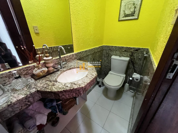 Imagem Casa com 5 Quartos à Venda, 260 m² em Buraquinho - Lauro De Freitas