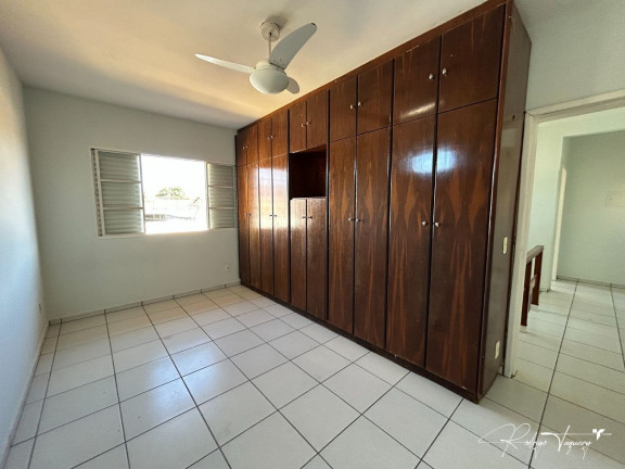 Imagem Sobrado com 3 Quartos à Venda, 146 m² em Jardim Santo Antônio - Goiânia Imagem Sobrado com 3 Quartos à Venda, 146 m² em Jardim Santo Antônio - Goiânia