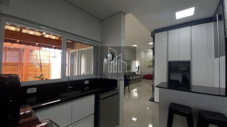 Imagem Casa com 3 Quartos à Venda, 210 m² em Alphaville - Santana De Parnaíba Imagem Casa com 3 Quartos à Venda, 210 m² em Alphaville - Santana De Parnaíba