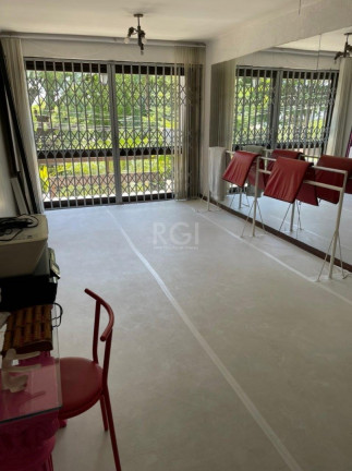Imagem Casa com 4 Quartos à Venda, 480 m² em Santo Antônio - Porto Alegre
