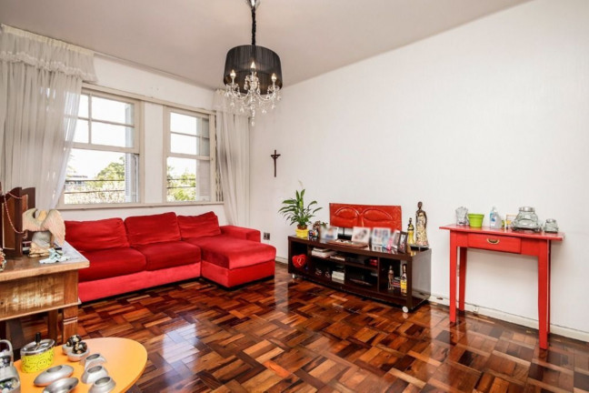 Imagem Imóvel com 3 Quartos à Venda, 98 m² em Petrópolis - Porto Alegre Imagem Imóvel com 3 Quartos à Venda, 98 m² em Petrópolis - Porto Alegre