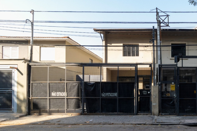 Imagem Casa com 3 Quartos à Venda, 208 m² em Vila Congonhas - São Paulo