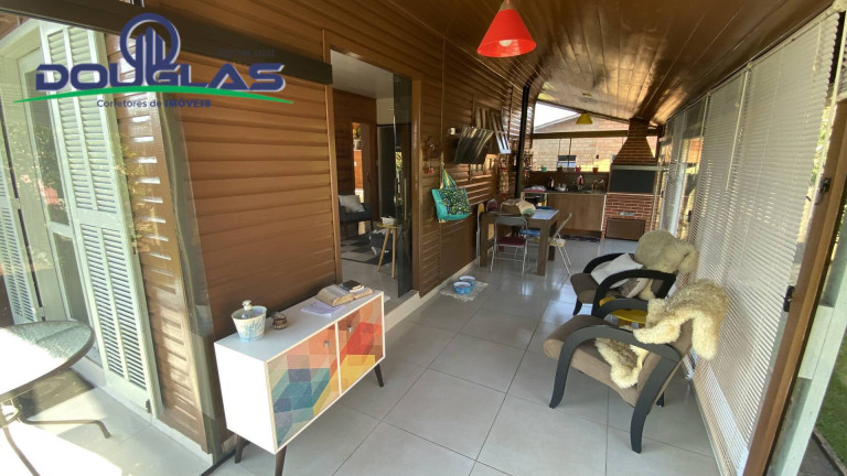 Imagem Casa com 3 Quartos à Venda, 450 m² em águas Claras - Viamão