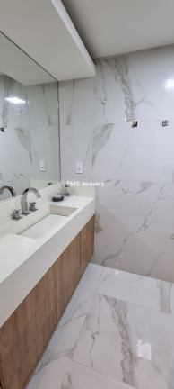 Imagem Imóvel com 3 Quartos à Venda, 125 m² em Moema - São Paulo Imagem Imóvel com 3 Quartos à Venda, 125 m² em Moema - São Paulo