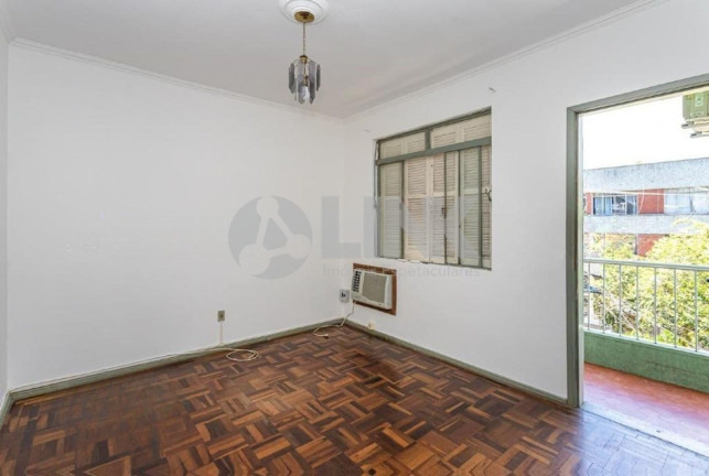Imagem Apartamento com 3 Quartos à Venda, 81 m² em Santana - Porto Alegre