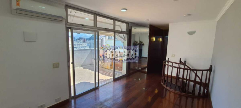 Imagem Cobertura com 3 Quartos à Venda, 170 m² em Flamengo - Rio De Janeiro Imagem Cobertura com 3 Quartos à Venda, 170 m² em Flamengo - Rio De Janeiro