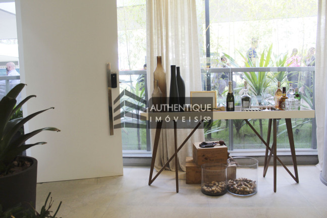 Imagem Apartamento com 3 Quartos à Venda, 175 m² em Alphaville - Barueri Imagem Apartamento com 3 Quartos à Venda, 175 m² em Alphaville - Barueri