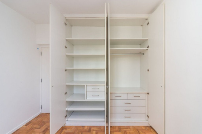 Imagem Imóvel com 3 Quartos à Venda, 102 m² em Moema - São Paulo
