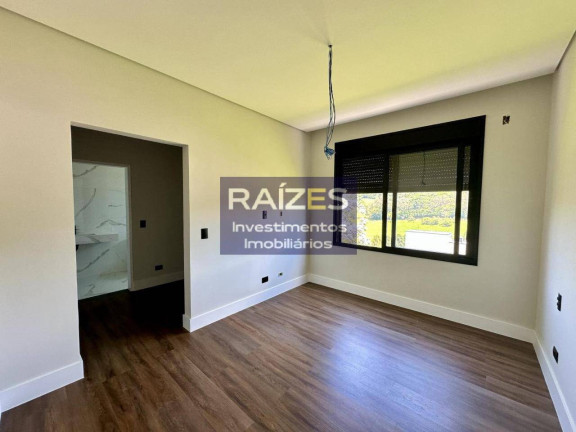 Imagem Casa com 4 Quartos à Venda, 375 m² em Condomínio Jardim Flamboyan - Bragança Paulista Imagem Casa com 4 Quartos à Venda, 375 m² em Condomínio Jardim Flamboyan - Bragança Paulista