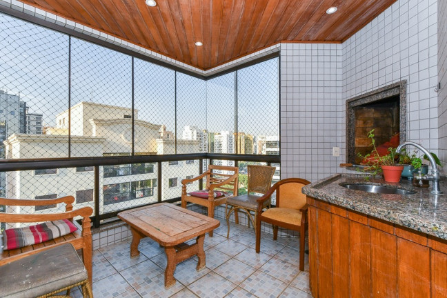 Apartamento com 4 Quartos à Venda, 200 m² em Moema - São Paulo