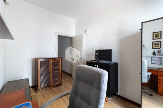 Imagem Casa com 4 Quartos à Venda, 150 m² em Cambuci - São Paulo Imagem Casa com 4 Quartos à Venda, 150 m² em Cambuci - São Paulo