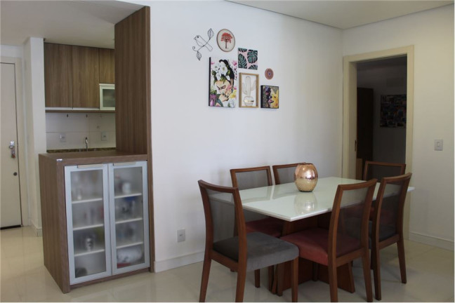 Imagem Imóvel com 2 Quartos à Venda, em Santana - Porto Alegre Imagem Imóvel com 2 Quartos à Venda, em Santana - Porto Alegre