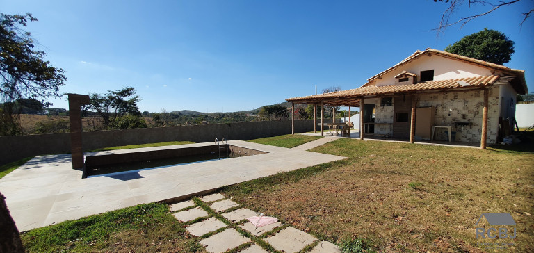 Imagem Imóvel com 3 Quartos à Venda, 158 m² em Dumaville - Esmeraldas Imagem Imóvel com 3 Quartos à Venda, 158 m² em Dumaville - Esmeraldas