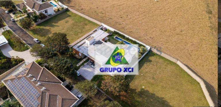 Imagem Casa com 3 Quartos à Venda, 710 m² em Gramado - Campinas Imagem Casa com 3 Quartos à Venda, 710 m² em Gramado - Campinas