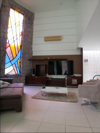 Imagem Casa com 3 Quartos à Venda, 259 m² em Meireles - Fortaleza Imagem Casa com 3 Quartos à Venda, 259 m² em Meireles - Fortaleza