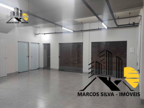 Imagem Sala Comercial à Venda, 400 m² em Centro - Uberlândia Imagem Sala Comercial à Venda, 400 m² em Centro - Uberlândia