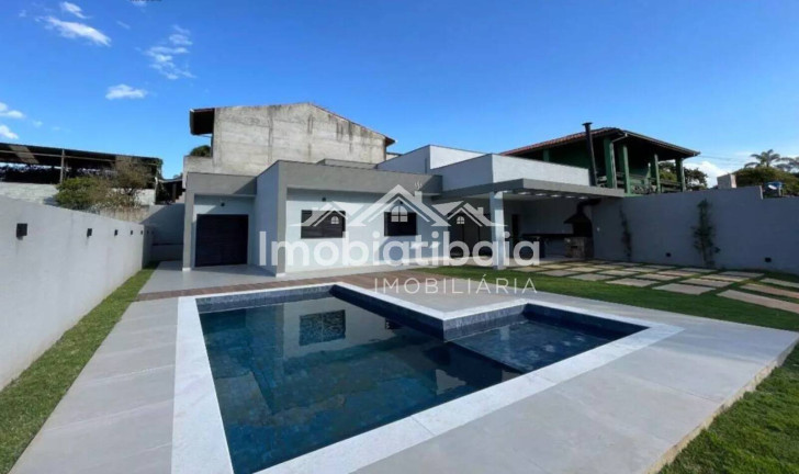 Chácara com 3 Quartos à Venda, 420 m² em Rosário - Atibaia