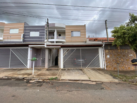 Imagem Casa com 2 Quartos à Venda, em Village Engenheiro Campos - Tatuí Imagem Casa com 2 Quartos à Venda, em Village Engenheiro Campos - Tatuí