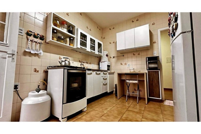 Imagem Apartamento com 2 Quartos à Venda, 85 m² em Petrópolis - Porto Alegre Imagem Apartamento com 2 Quartos à Venda, 85 m² em Petrópolis - Porto Alegre