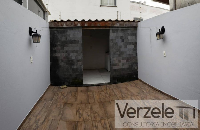 Imagem Casa com 2 Quartos à Venda, 70 m² em São Francisco De Assis - Camboriú