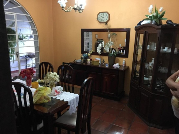 Imagem Casa com 4 Quartos à Venda, 271 m² em Arvoredo - Contagem Imagem Casa com 4 Quartos à Venda, 271 m² em Arvoredo - Contagem