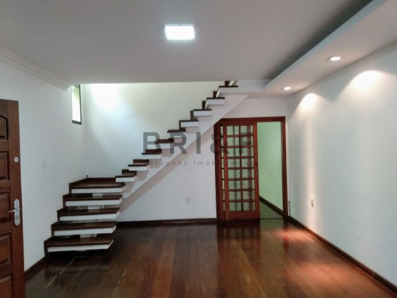 Casa com 3 Quartos à Venda, 220 m² em Jardim Jabaquara - São Paulo