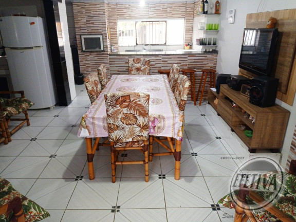 Imagem Casa com 3 Quartos à Venda, 100 m² em Saint Etiene - Matinhos Imagem Casa com 3 Quartos à Venda, 100 m² em Saint Etiene - Matinhos