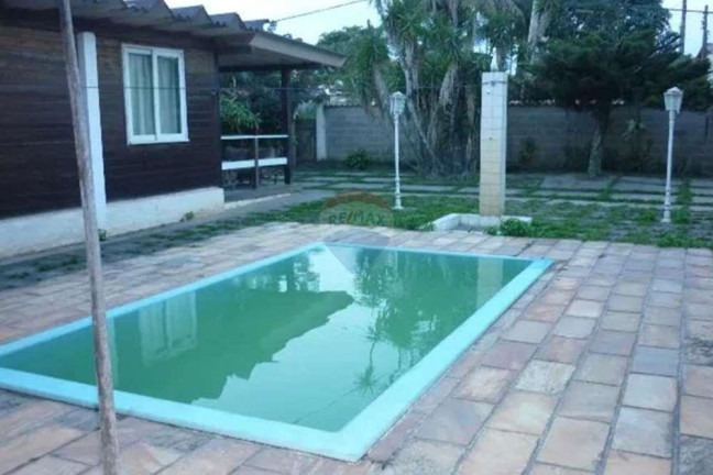 Imagem Casa com 6 Quartos à Venda, 210 m² em Itaipuaçu - Maricá Imagem Casa com 6 Quartos à Venda, 210 m² em Itaipuaçu - Maricá